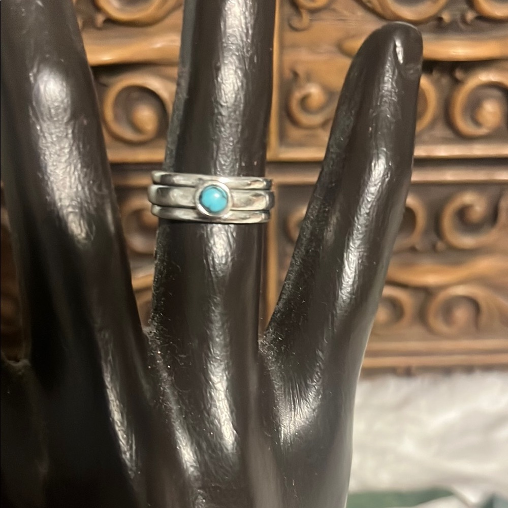 Silver Turquoise Ring - Picture 3 of 3
